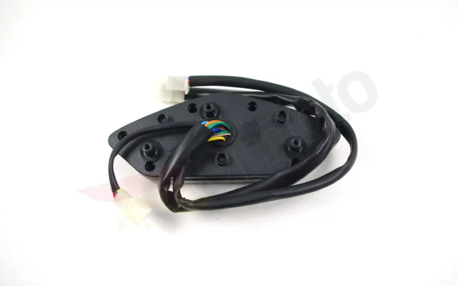 MC10700 - Image 6