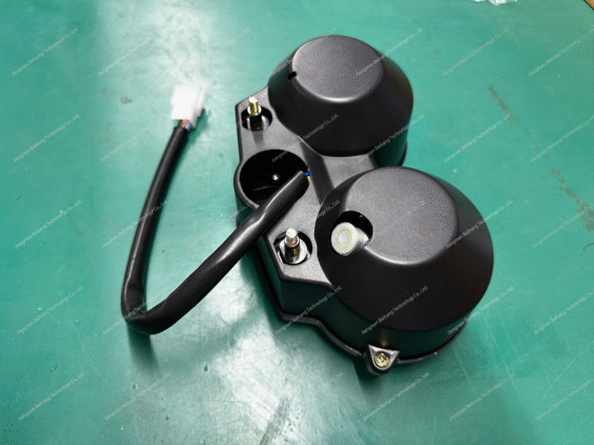 MC93702 - Image 3