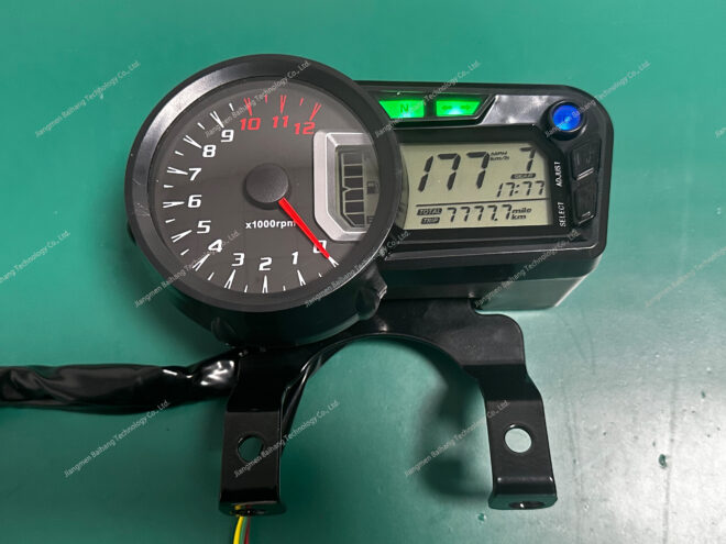 MC82000 - Image 2
