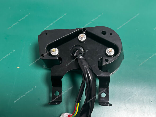 MC82000 - Image 5