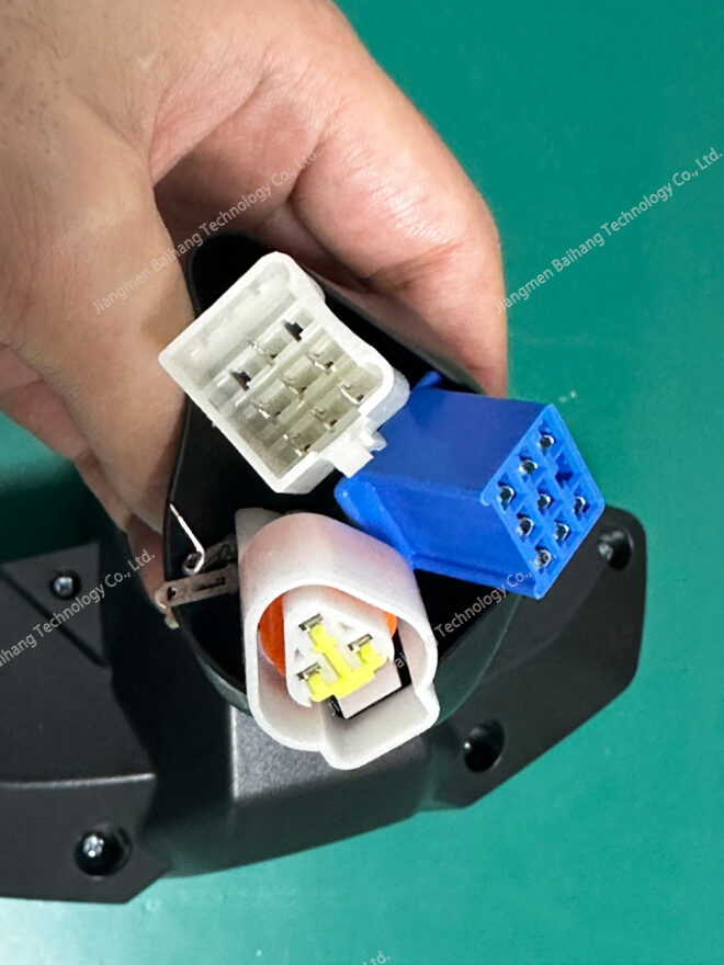 MC82200 - Image 4