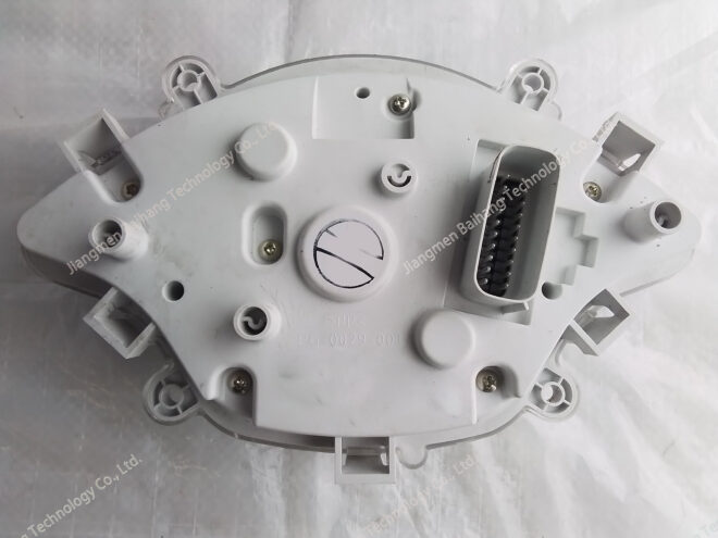 MC89501 - Image 4