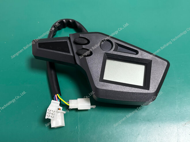 MC70900 - Image 2