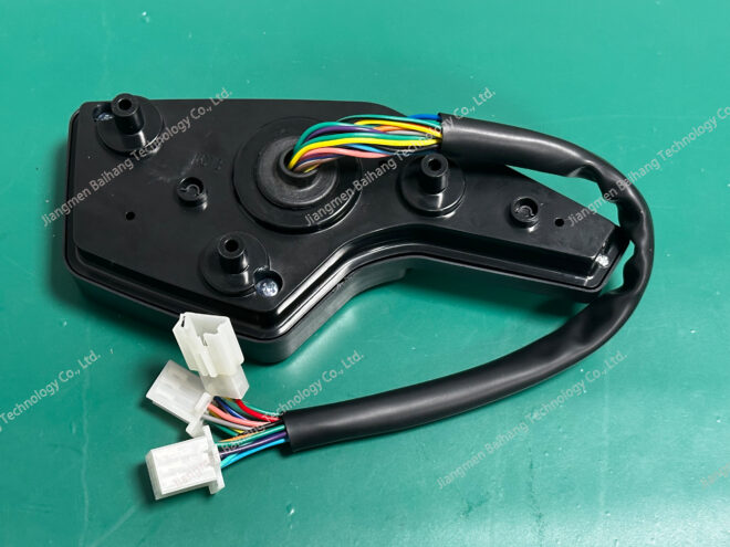 MC70900 - Image 3
