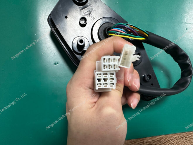 MC70900 - Image 6