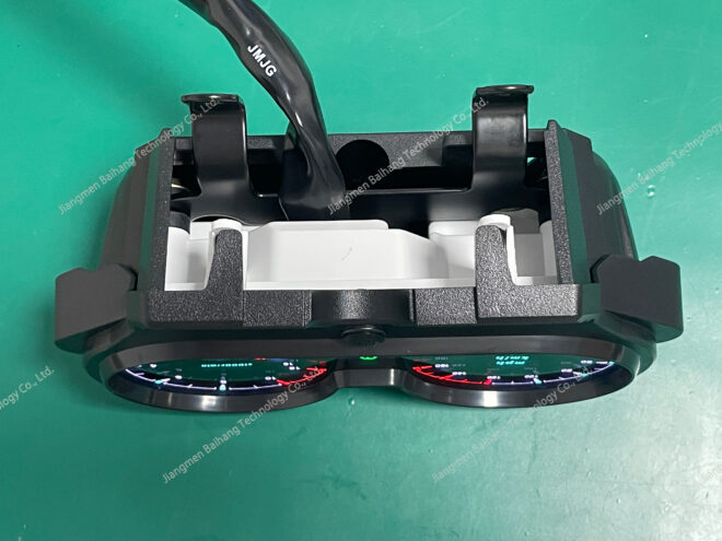 MC94110 - Image 6