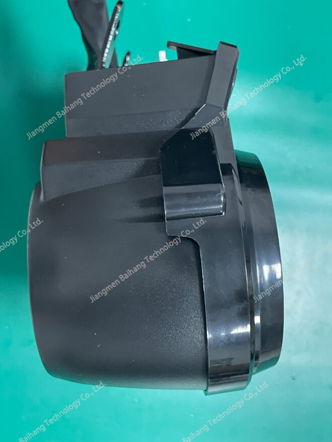 MC81210 - Image 2